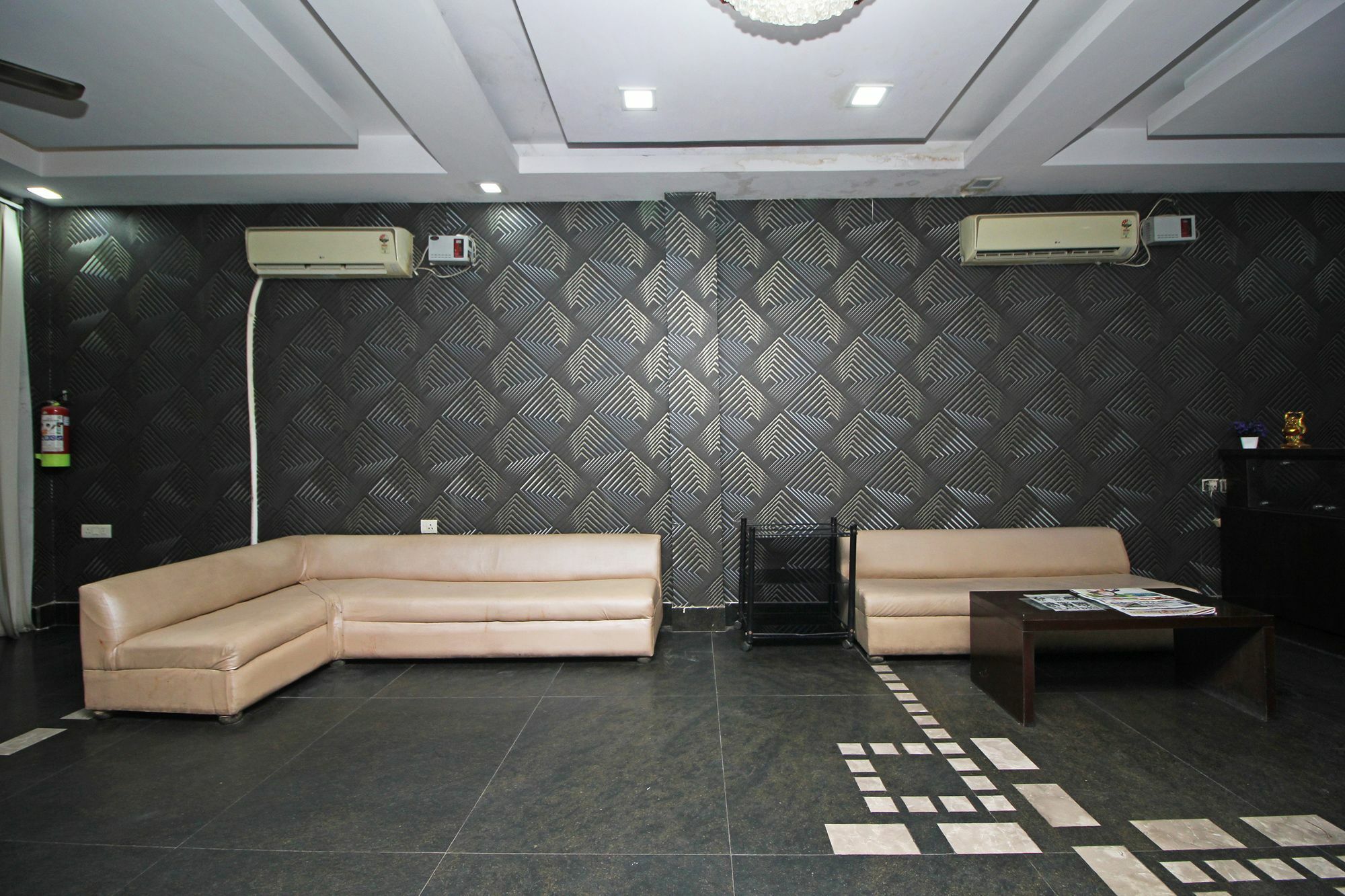 Oyo 9030 Hotel Delhi Airport Plaza New Delhi Exteriör bild